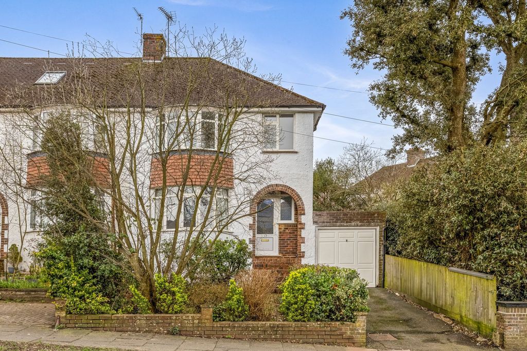 Property photo 1 of 21