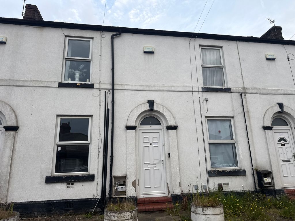 Property photo 1 of 5