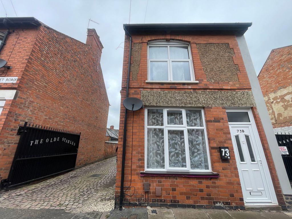 Property photo 1 of 8