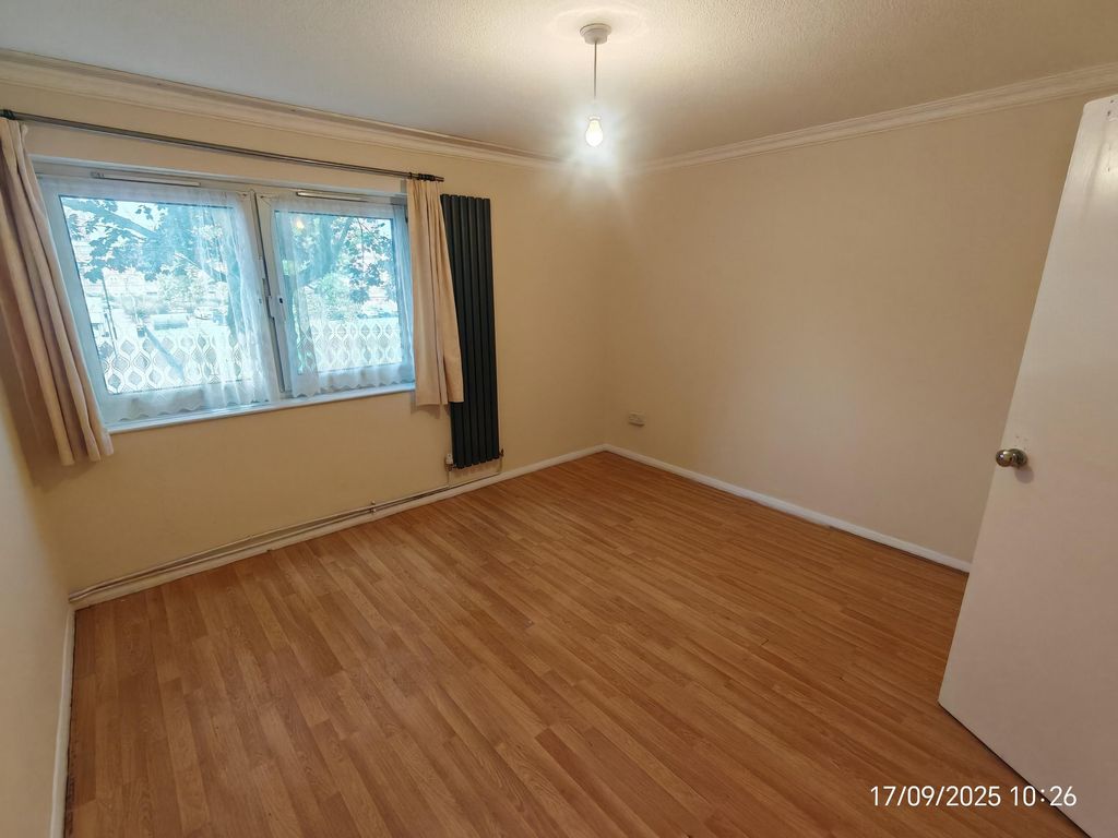 Property photo 2 of 10 Photo 2