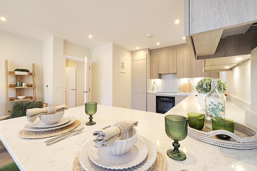 Property photo 2 of 22 1-Cobhamrd-Showapt-3-7461.Jpg