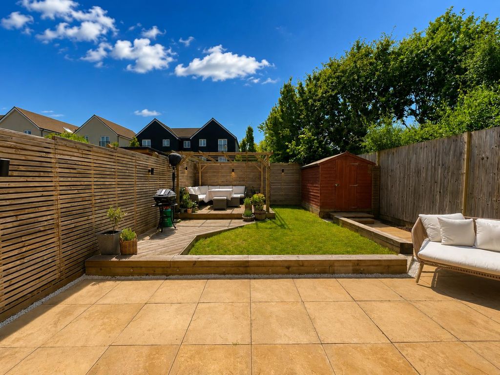 Property photo 2 of 22