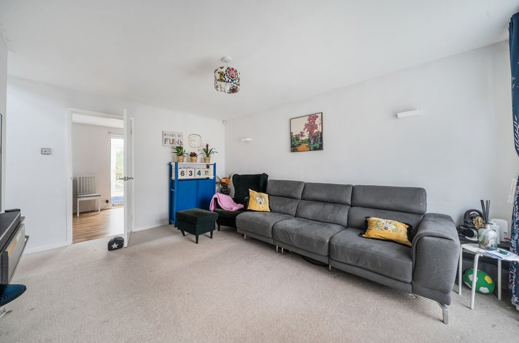 Property photo 3 of 15 1380156-1-691F6c3...