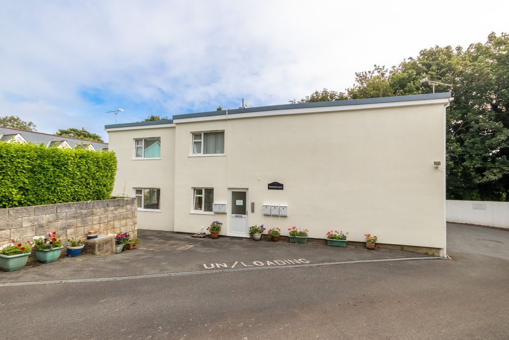 Property photo 2 of 10 Picture No. 08