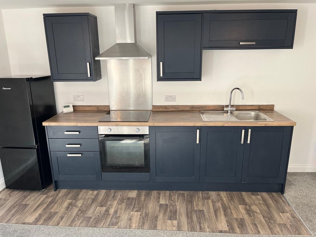 Property photo 2 of 6 50470