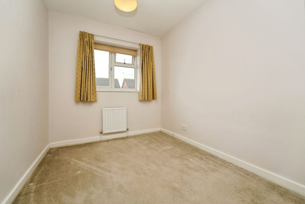 Additional image 10 of 4 bed detached house for saleSt. Margarets Road, Evesham, Worcestershire WR11