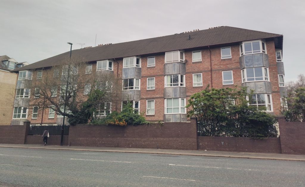 Property photo 1 of 11