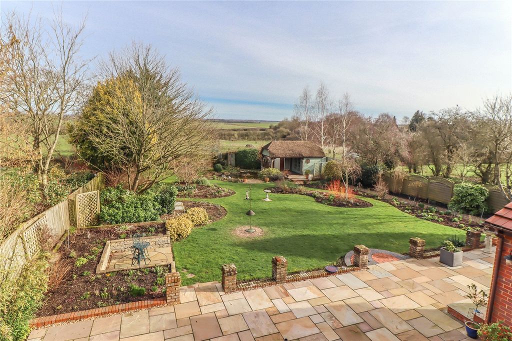 Property photo 2 of 30 Picture No. 39