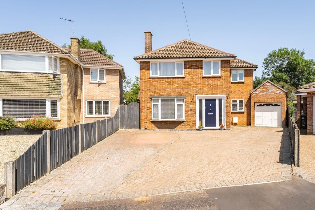 Property photo 1 of 23