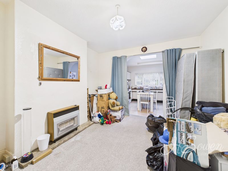 Property photo 2 of 14 Photo 6