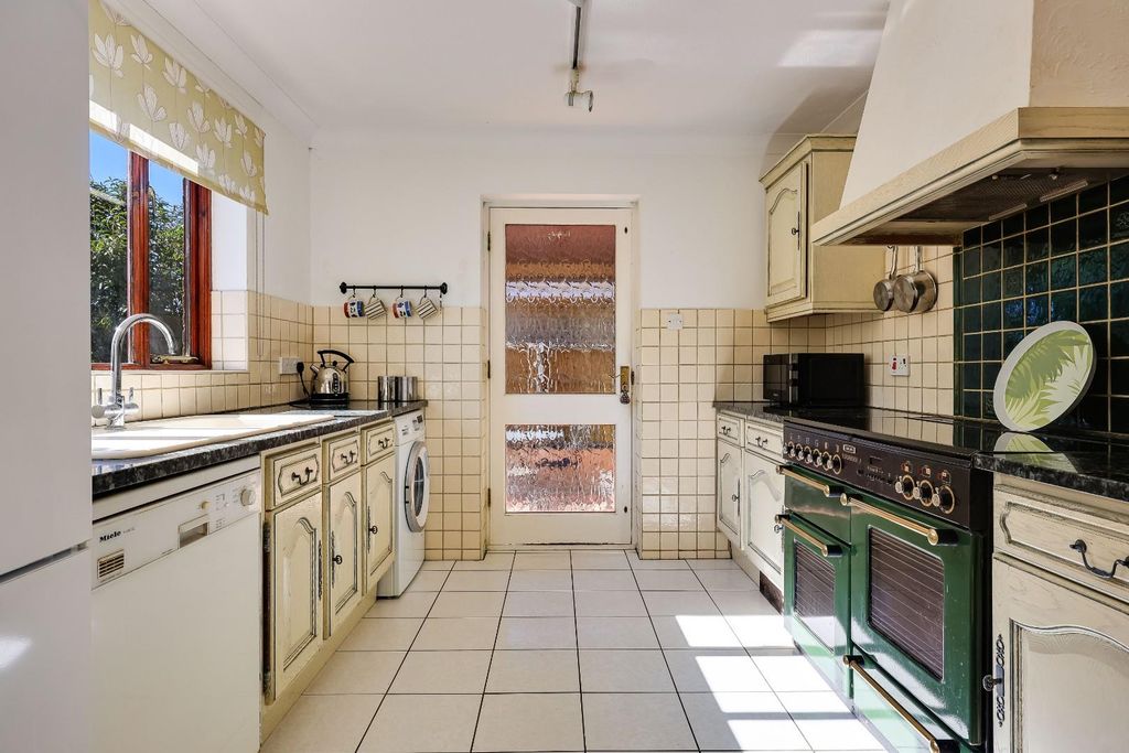 Property photo 3 of 22 Img (10).Jpg