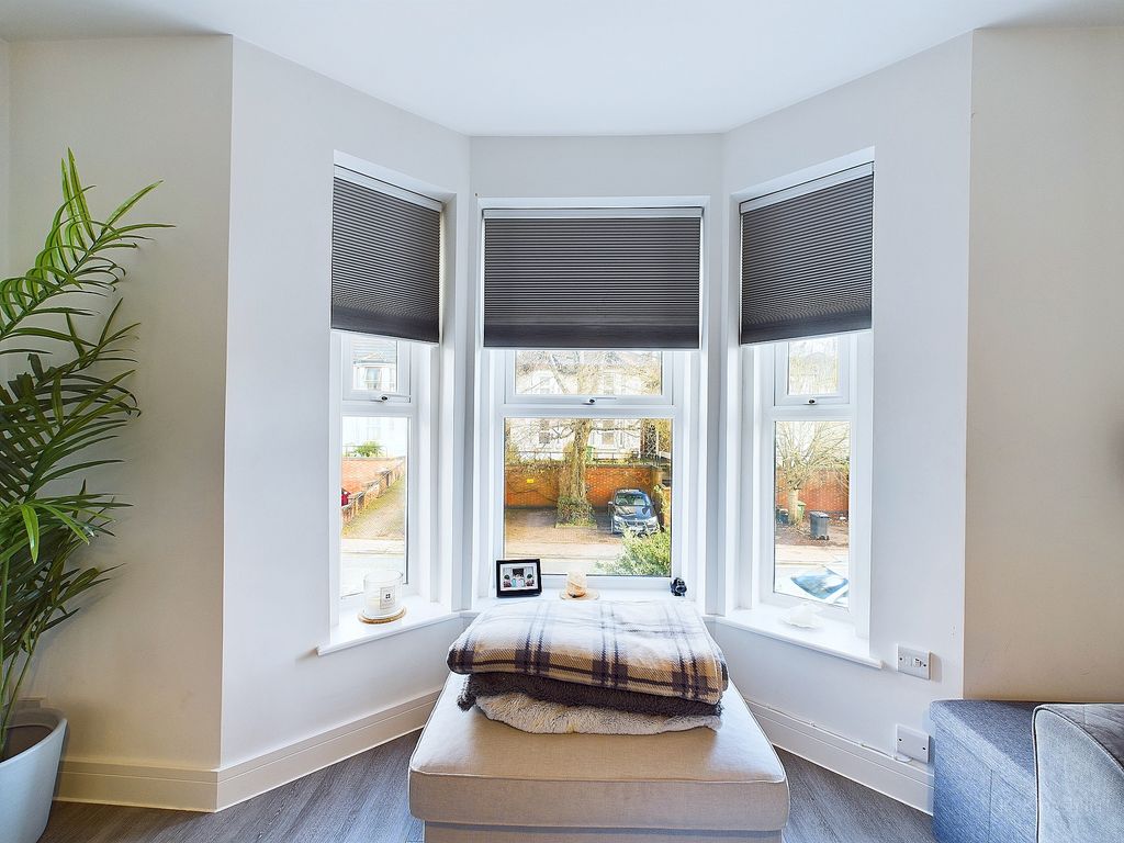 Property photo 3 of 9 Bay Window