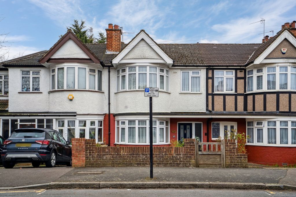 Property photo 1 of 11
