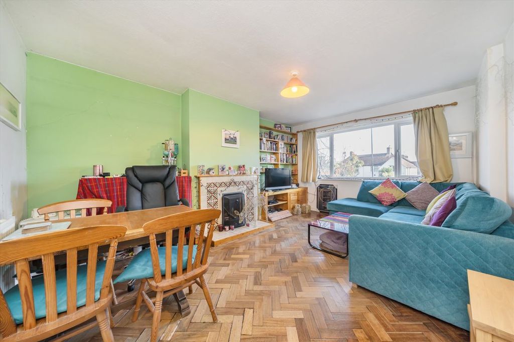 Property photo 2 of 5