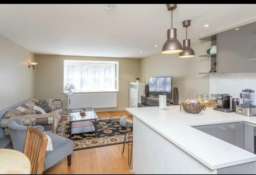 Property photo 3 of 14 Img_8302
