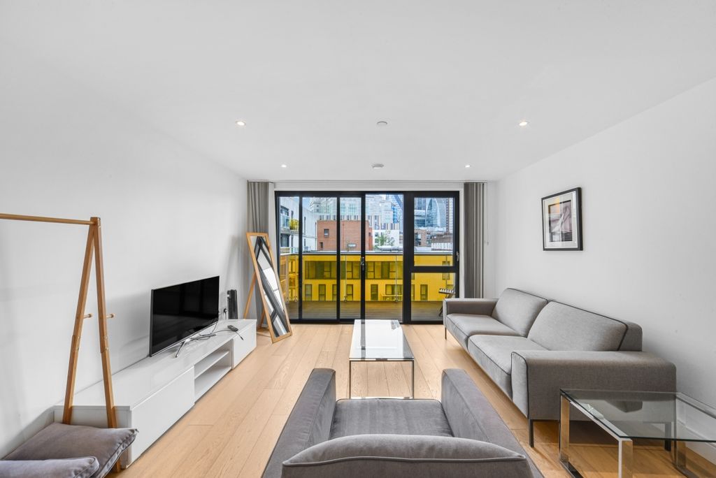 Property photo 1 of 16 Dsc_9168_High