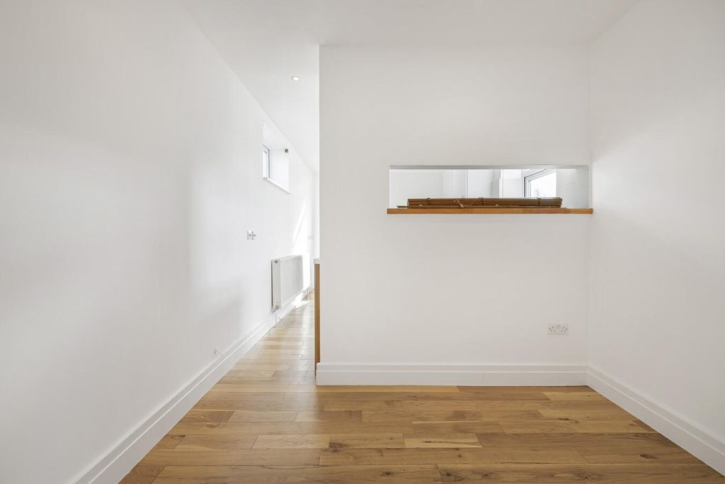 Property photo 3 of 6 Reception1.Jpg