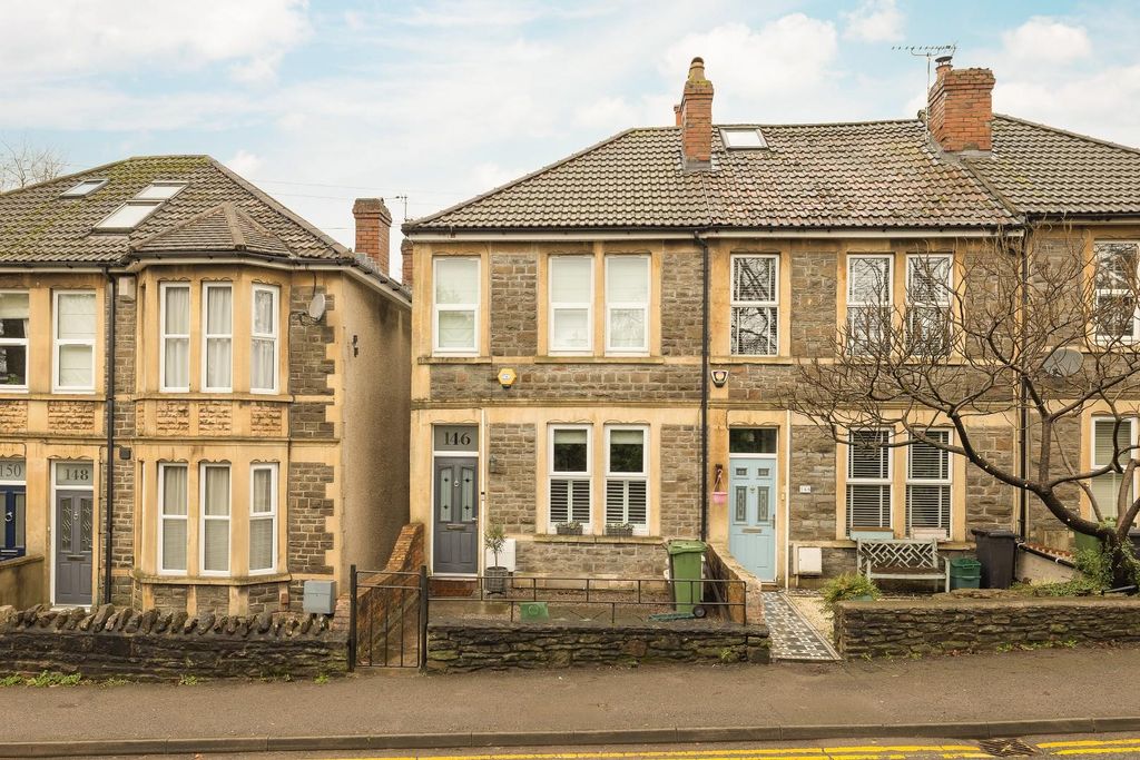 Property photo 2 of 26 Char9508-Hdr.Jpg