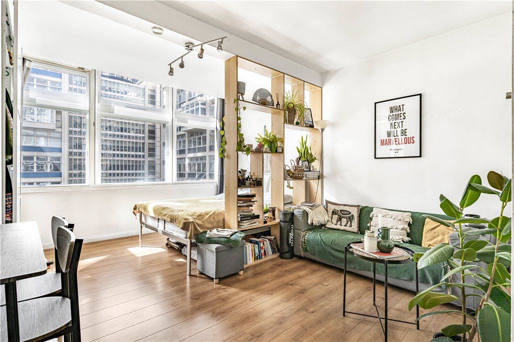 Property photo 1 of 7 Studio Room