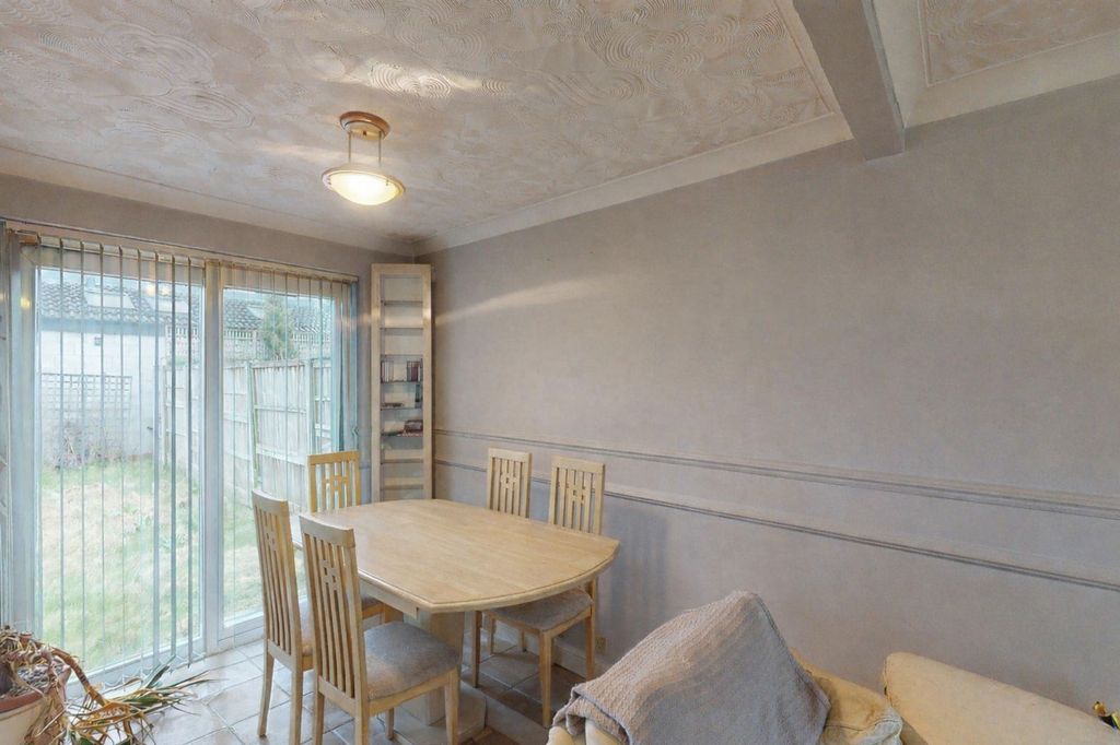 Property photo 3 of 12 Dining Room