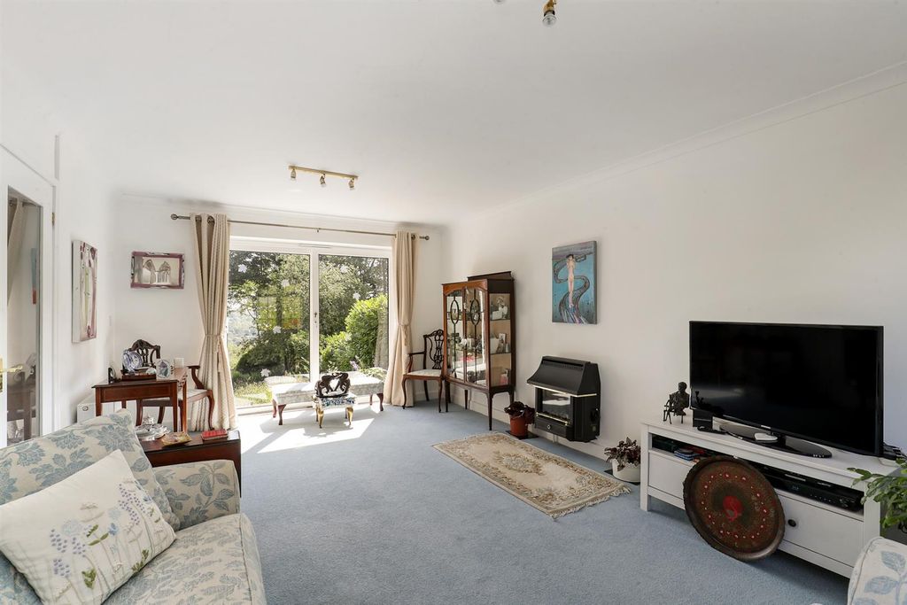 Property photo 2 of 25 1d4B304c-4Cee-4312-8Da5-66852c4F2931.Jpg