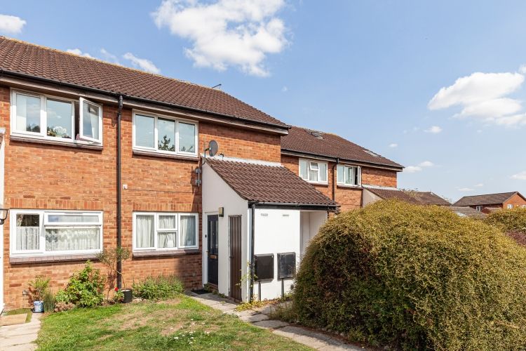 Property photo 1 of 10 301709