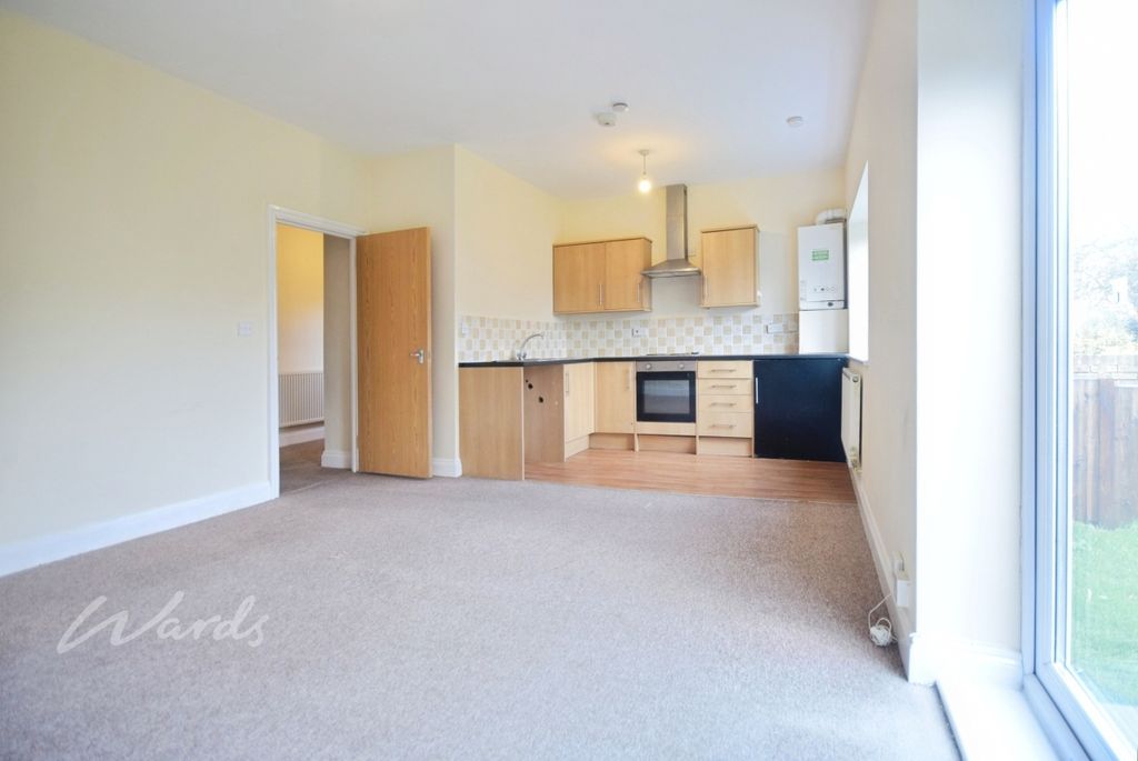 Property photo 1 of 8 Surrey 11A Open P...