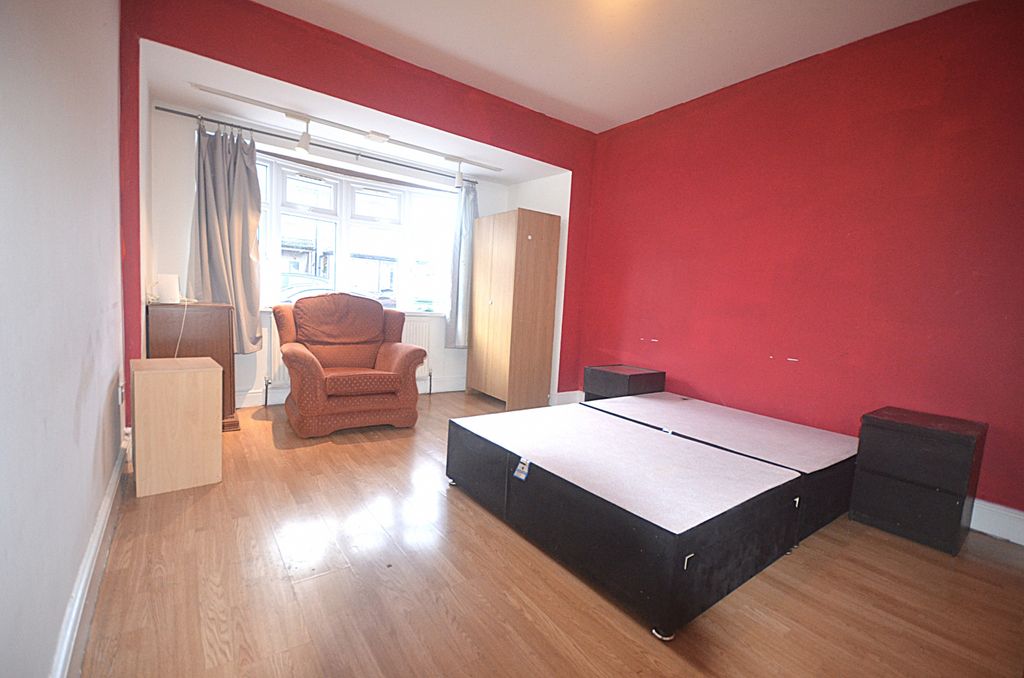 Property photo 2 of 10 Gallery