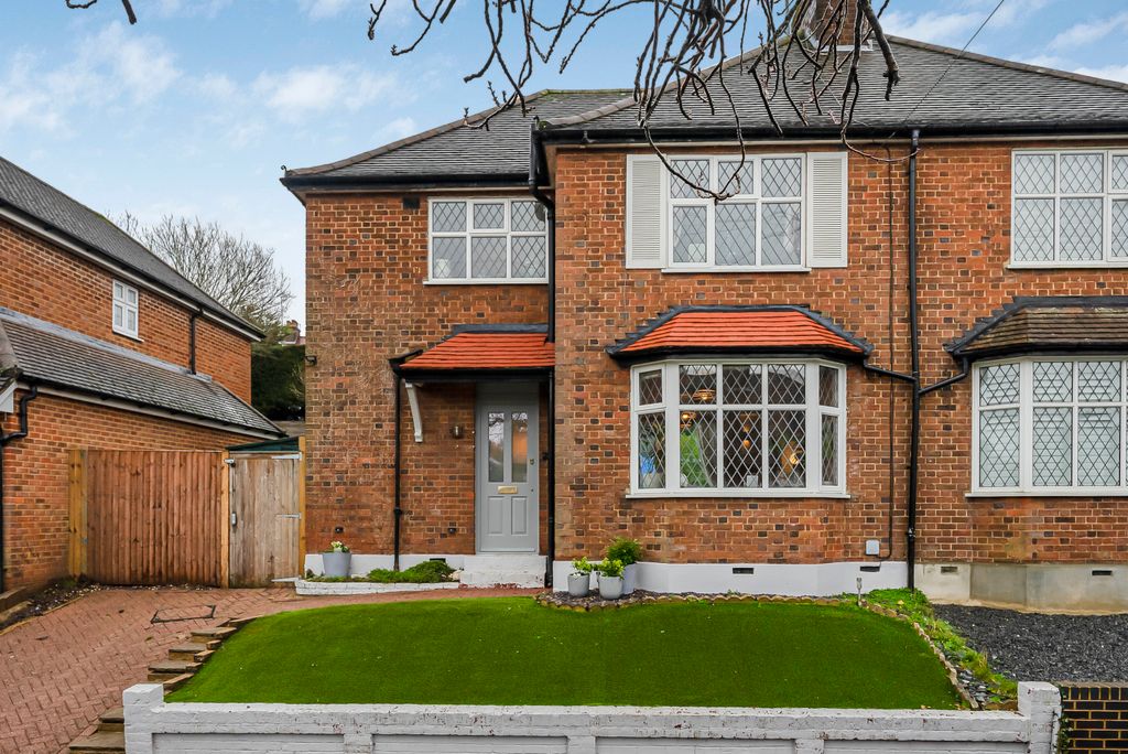 Property photo 1 of 22 Front View