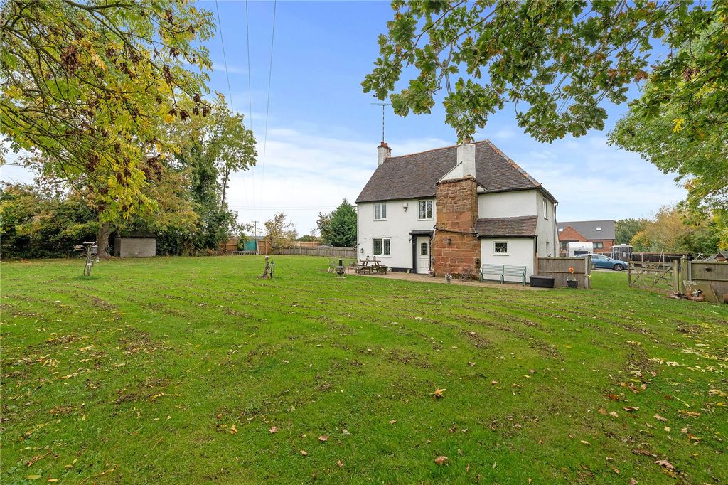 Property photo 1 of 28 Picture No. 18