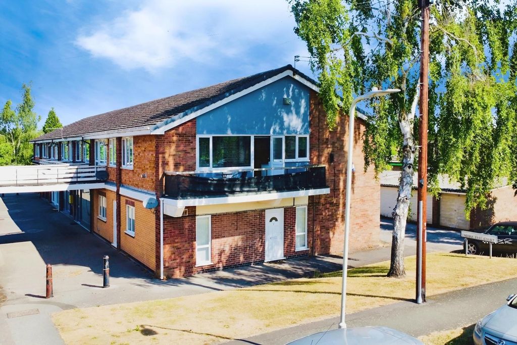 Property photo 1 of 15