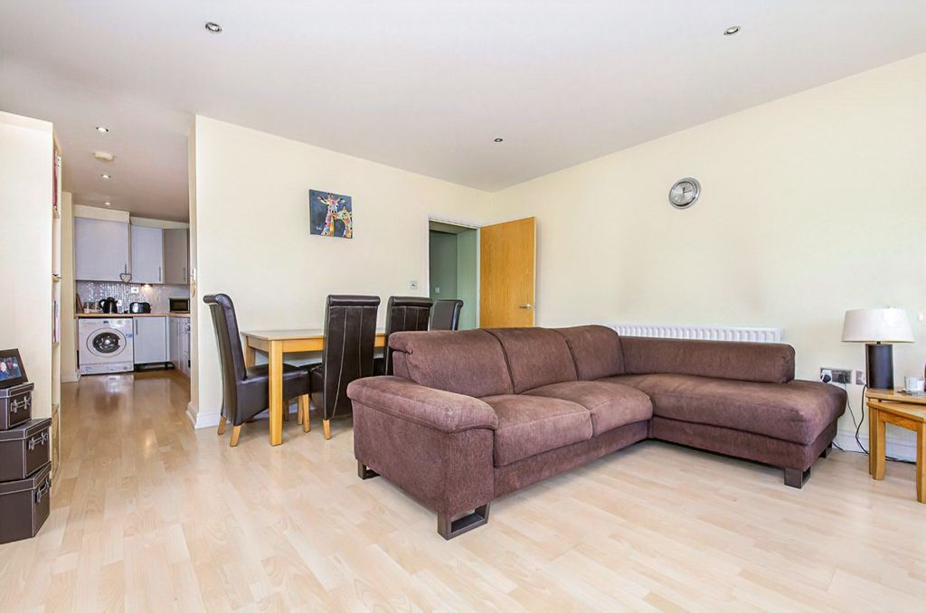 Property photo 3 of 12