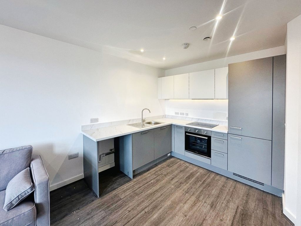 Property photo 3 of 10 Picture No. 27