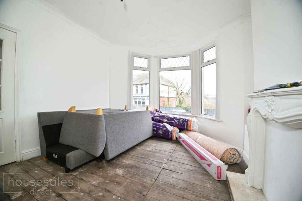 Property photo 2 of 15