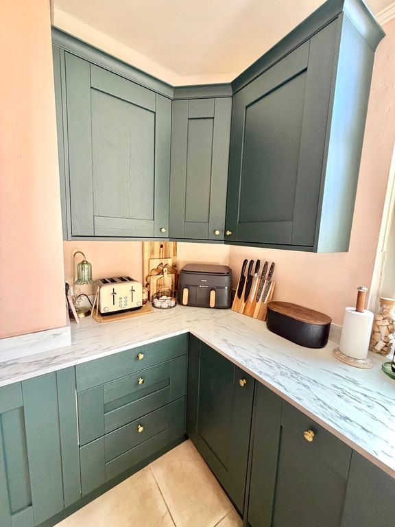 Property photo 2 of 13 Photo 3