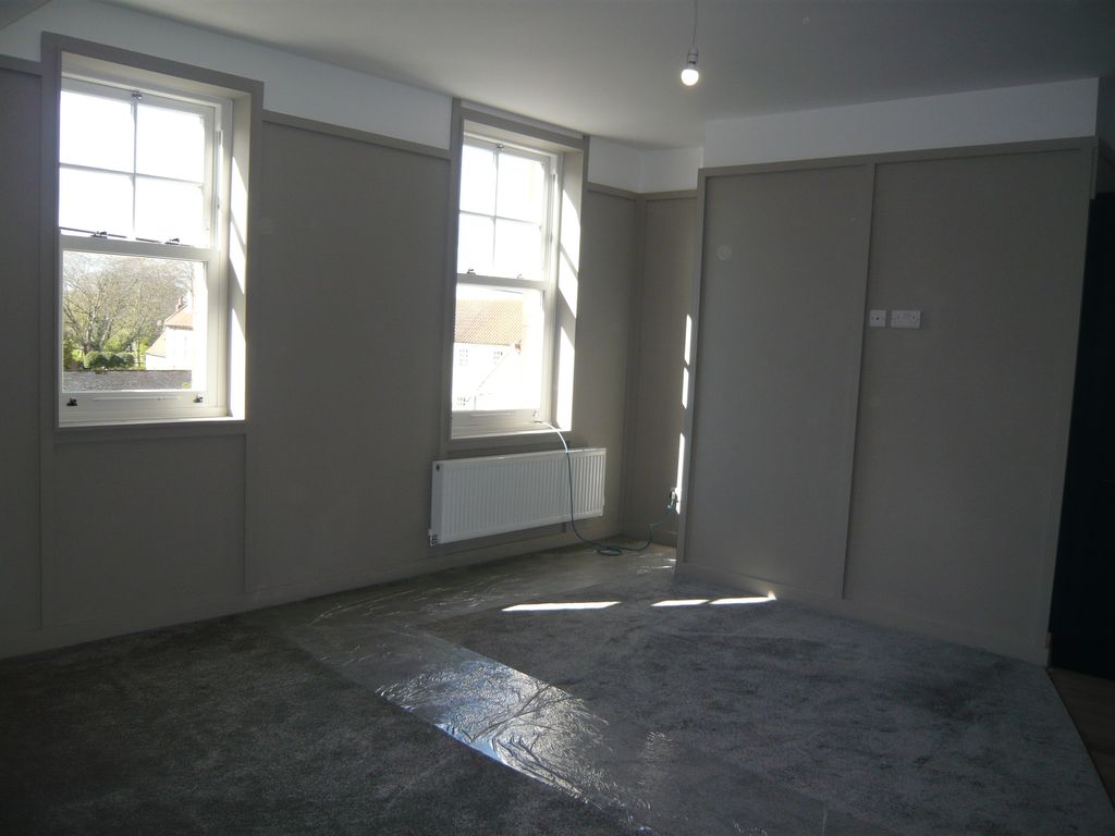 Property photo 3 of 8 Living Room
