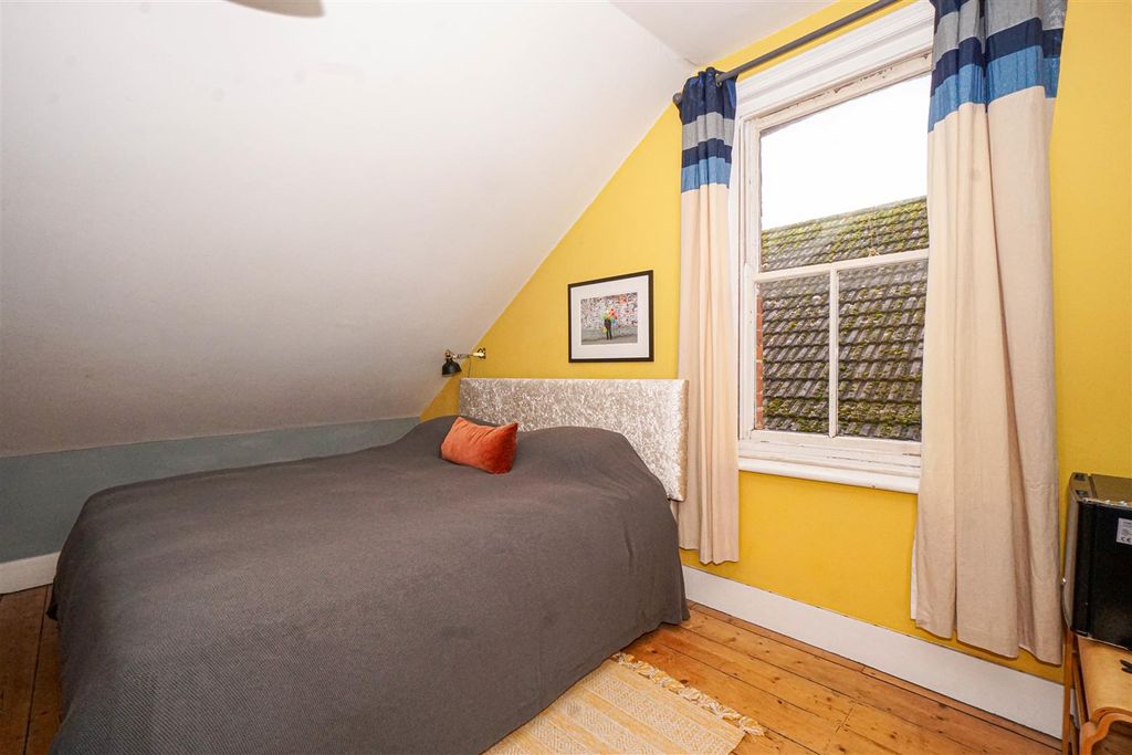 Additional image 10 of 4 bed maisonette for saleLower Park Road, Hastings TN34