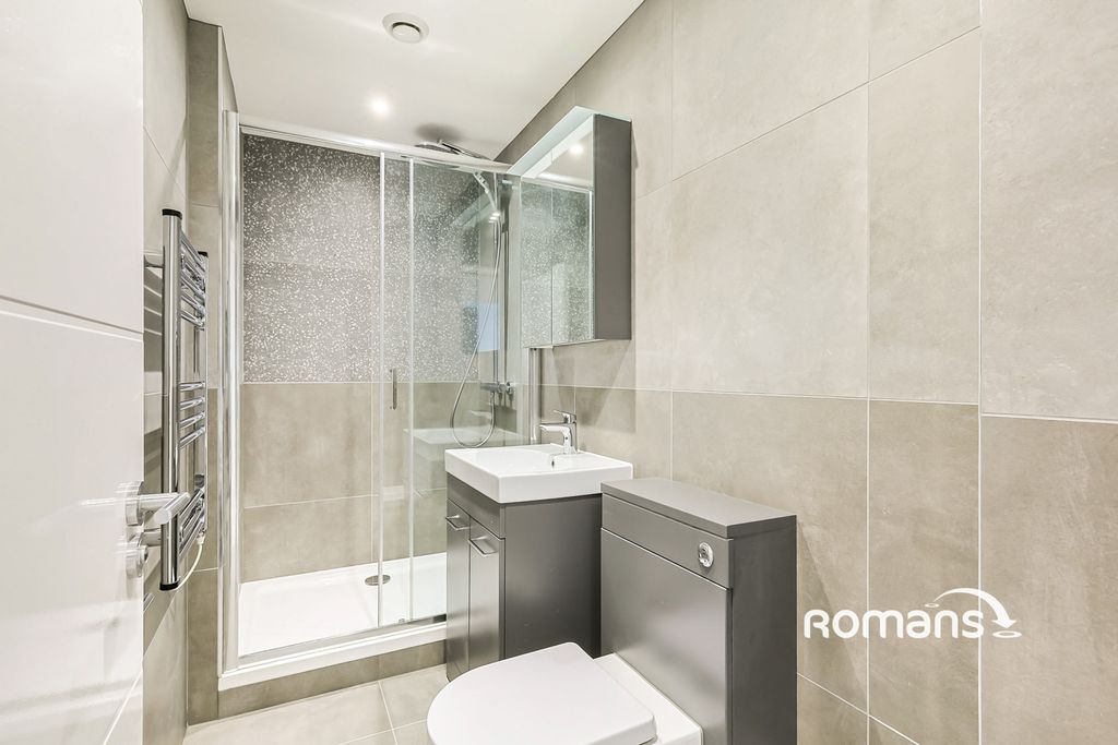 Property photo 3 of 12 Photo