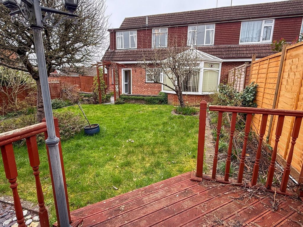 Property photo 3 of 15