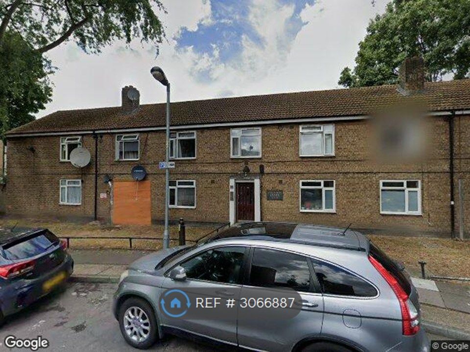 Property photo 1 of 3