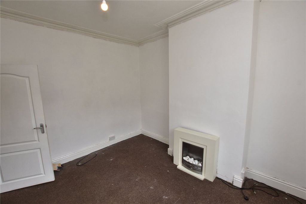 Property photo 2 of 13 Living Room