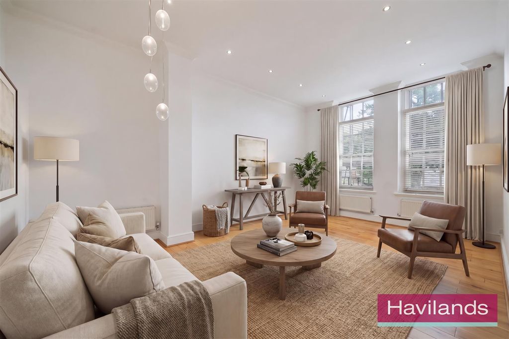 Property photo 3 of 8 Lulworth Court N14 7Dj-Virtual Staging-3 (1).Jpg