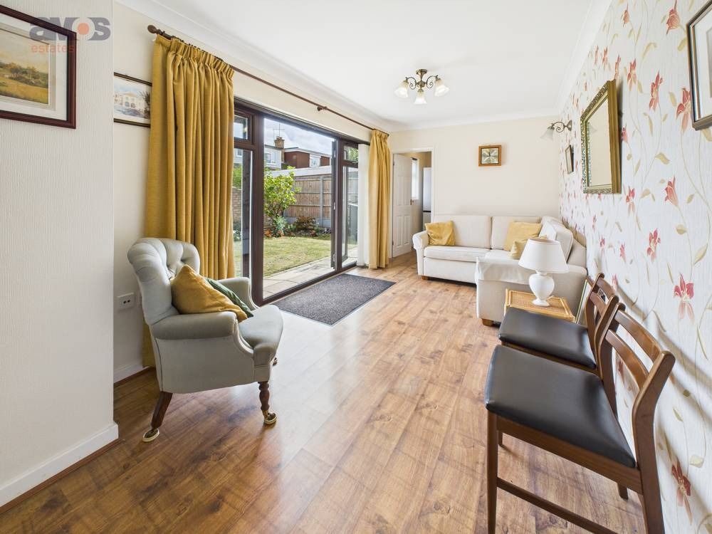 Property photo 2 of 20 4398342