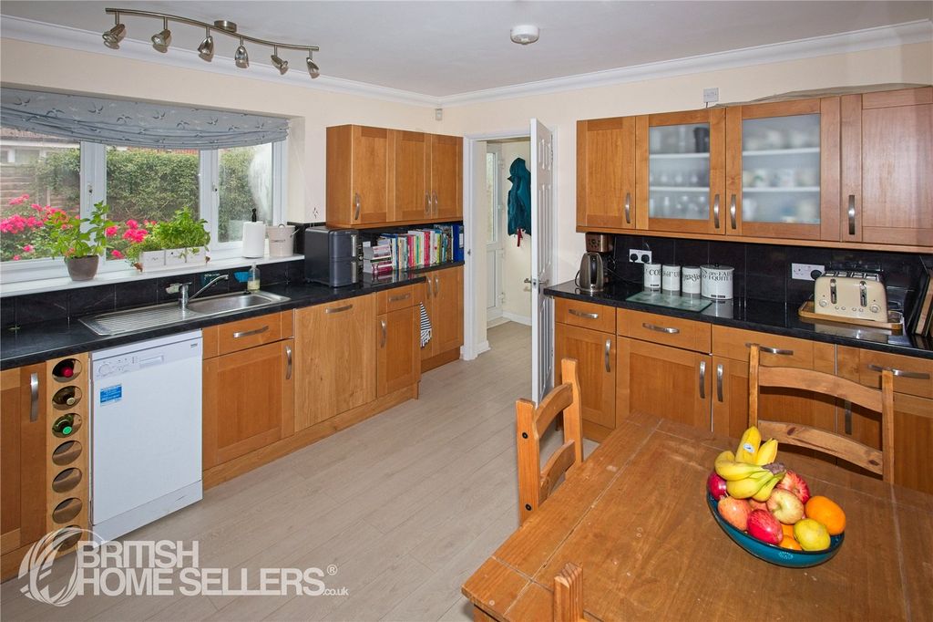 Property photo 3 of 14 Picture No. 08