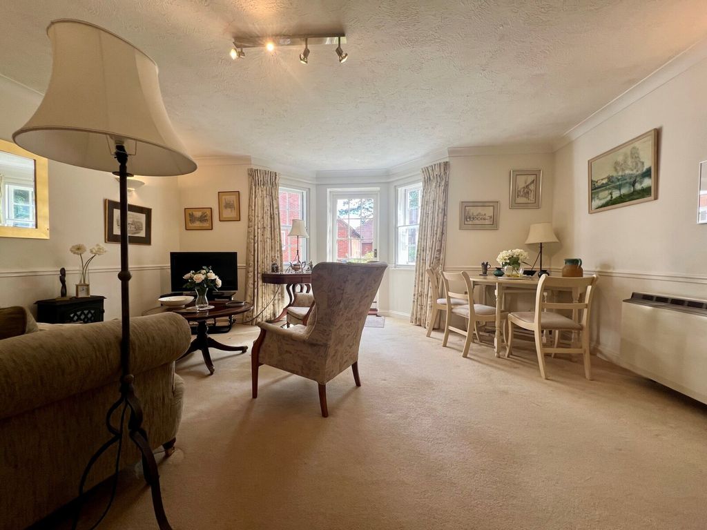 Property photo 3 of 17 Picture No. 25