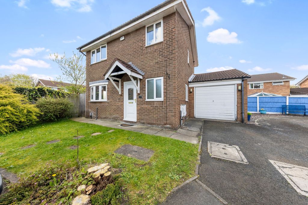 Property photo 1 of 18