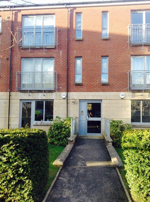 Property photo 1 of 19 Main Entrance