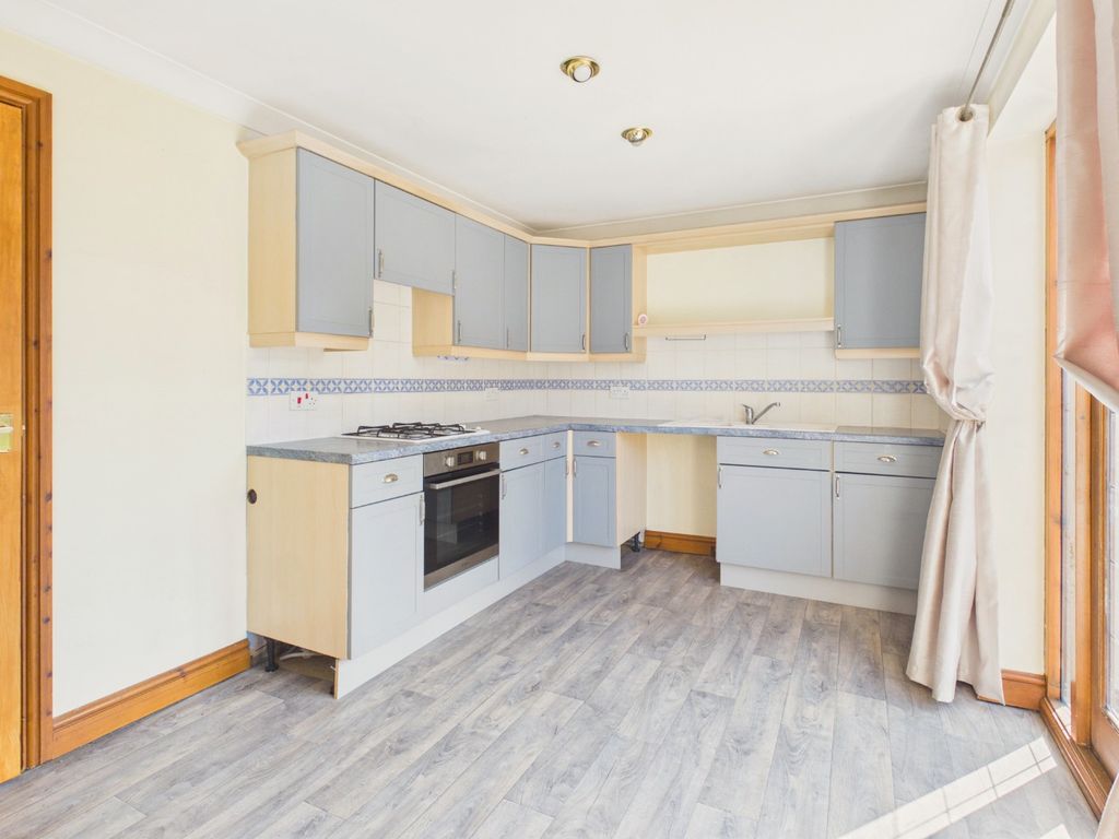 Property photo 2 of 17 5001094