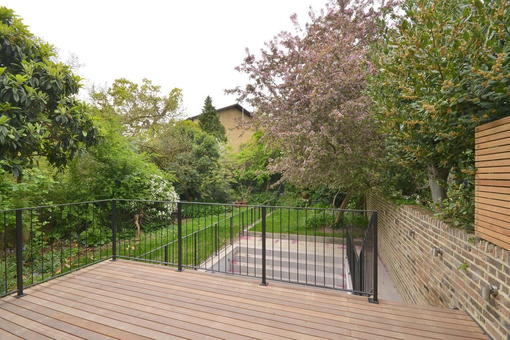 Property photo 2 of 9 Image