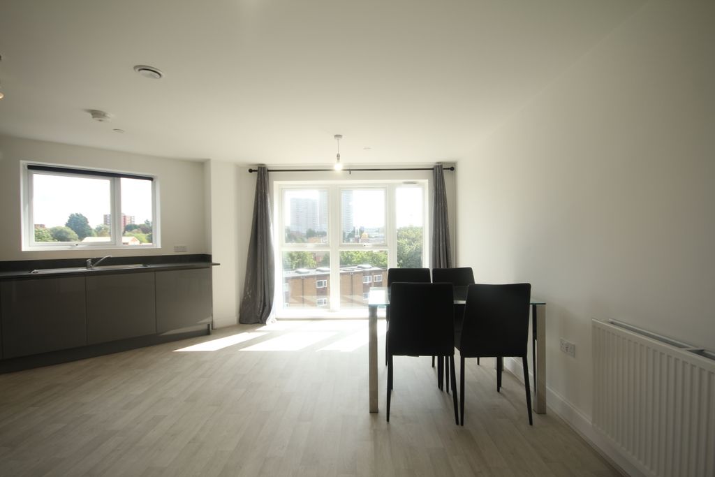 Property photo 2 of 9 Img_0863
